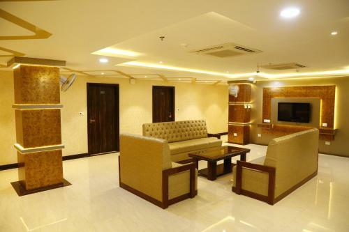 Landmark Hotel