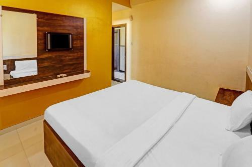 Spot On 87467 Hotel Sai Gauri