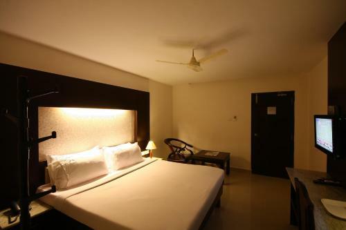 Hotel Crescent Crest Sriperumbudur