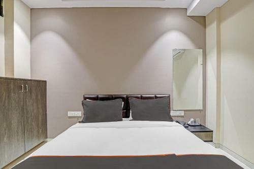 Collection O 87603 Ospite Hotel