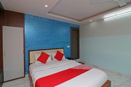 Oyo 29097 Hotel Sudama