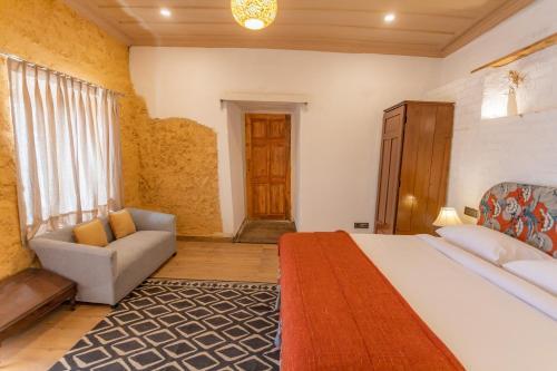 Hotel Seclude Shimla, Taraview