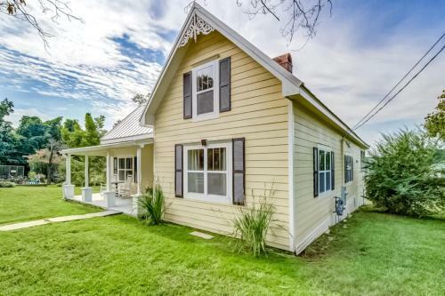 Holbert House