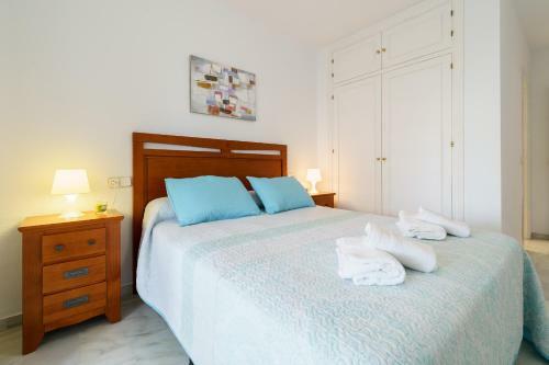 Apartment Hispanidad With Pool