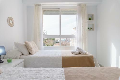 Apartment Hispanidad With Pool