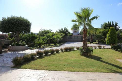 Luxury Heated Pool Villa