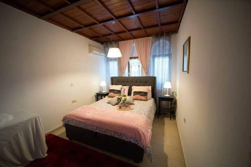 Stone Villa Lagonisi