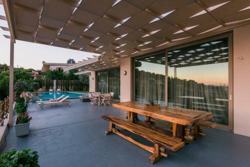Villa Blue Coast