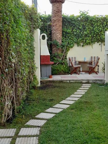 Lagonissi Summer House