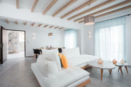 Terra Pietra Luxury Villas