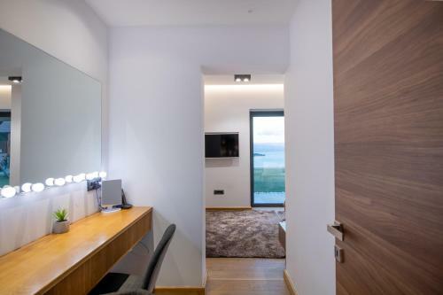 Villa Blueline