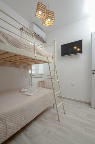 Naxian Wave Seaside Villa