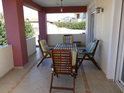 Acharavi, Villa Next To The Beach