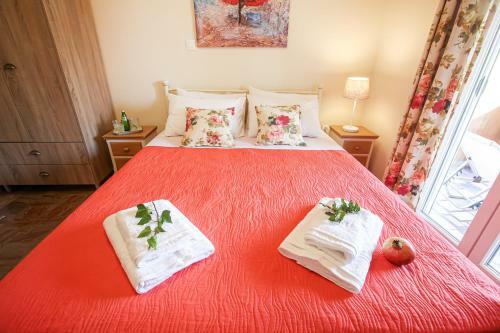 Bed & Breakfast Navigator Villas - Houses