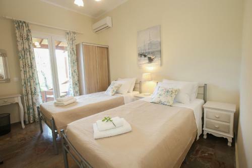 Bed & Breakfast Navigator Villas - Houses