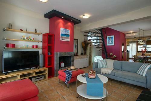 Maistro Beach House
