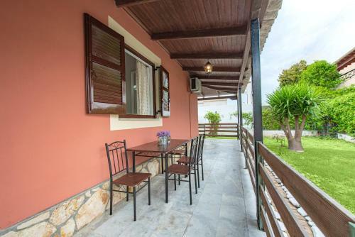 Villa Popi On The Beach Of Agios Gordios