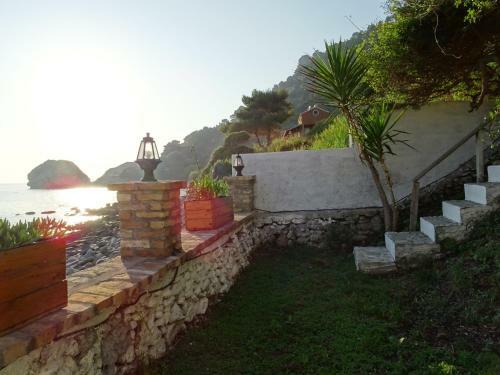 Josef And Marina House