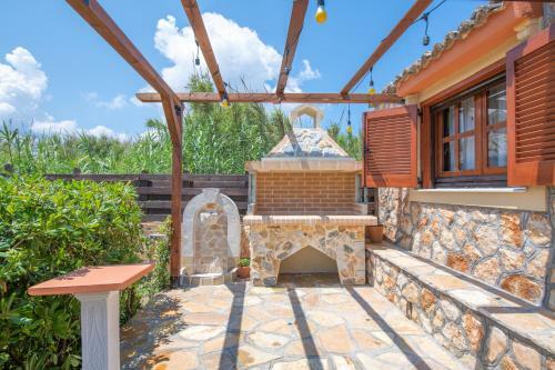 Villas Yiannitsis, Acharavi Beach