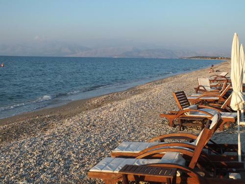 Apartamento Frosos Beachfront Maisonette Acharavi