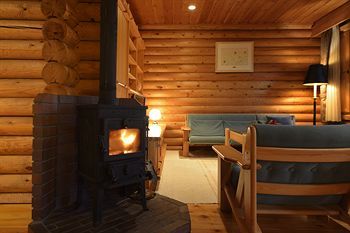 Lodge Hotel Nidom