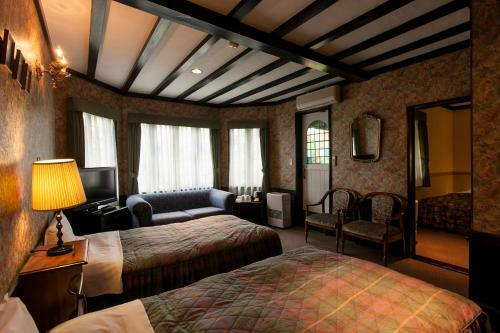 Posada Petit Hotel & Restaurant Old Age