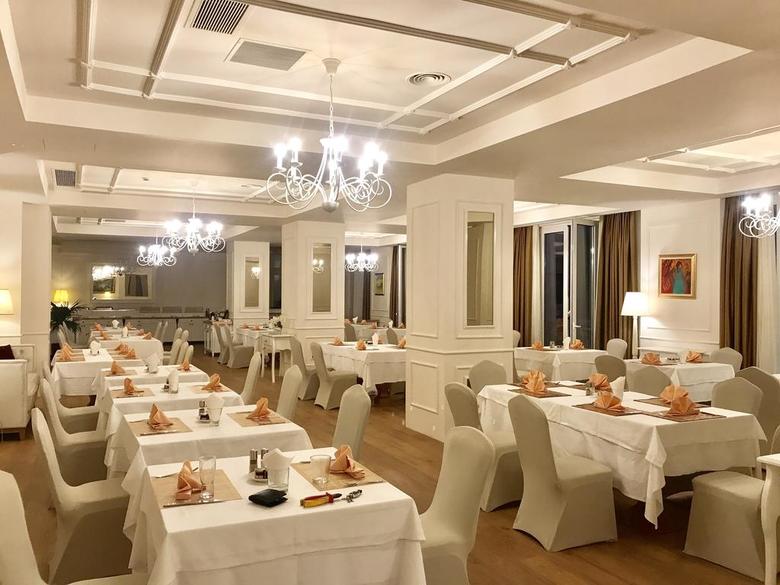 Palace Hotel & Spa