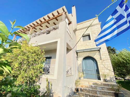 Beach Villa Heart House With Private Pool