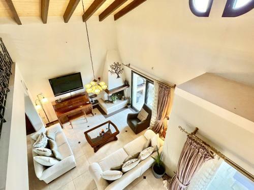 Beach Villa Heart House With Private Pool