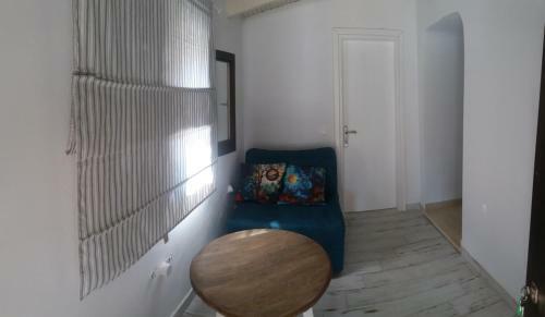 ?partment For 2, By The Sea