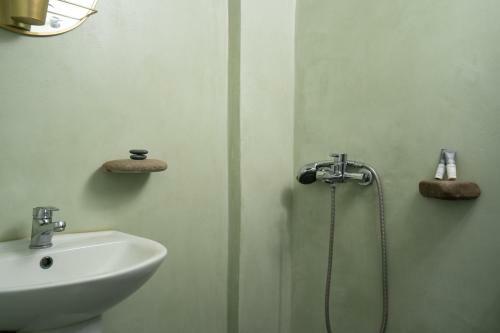 Hotel Blue White Suites