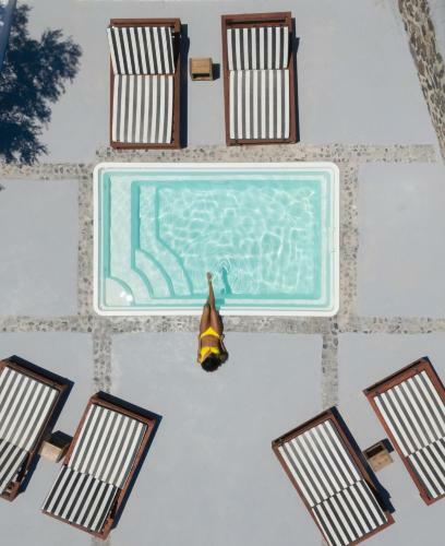 Hotel Blue White Suites