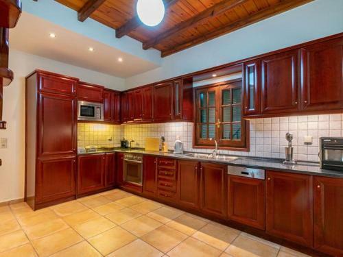 Luxury Holiday Home In Korfu With Private Swimming Pool