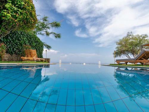 Luxury Holiday Home In Korfu With Private Swimming Pool