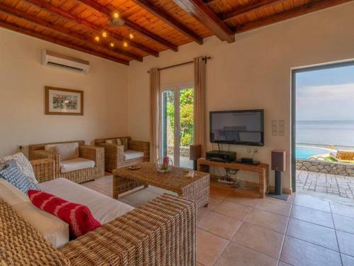 Luxury Holiday Home In Korfu With Private Swimming Pool