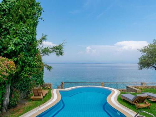 Luxury Holiday Home In Korfu With Private Swimming Pool
