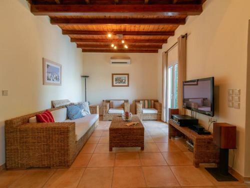 Luxury Holiday Home In Korfu With Private Swimming Pool