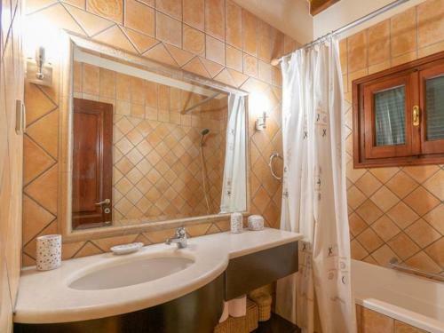 Luxury Holiday Home In Korfu With Private Swimming Pool