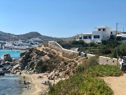 Mykonos Le Grand Bleu Beachfront Suite