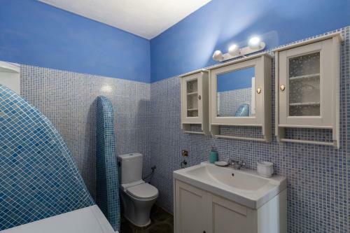 Mykonos Le Grand Bleu Beachfront Suite