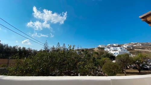 Beautiful Apartment In Platis Gialos