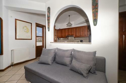 Private Villa Evgenia With Swimming Pool