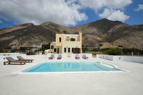 Private Villa Evgenia With Swimming Pool