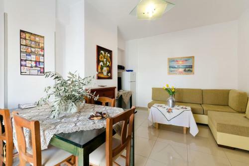 Superior Apartment 100m From The Beach