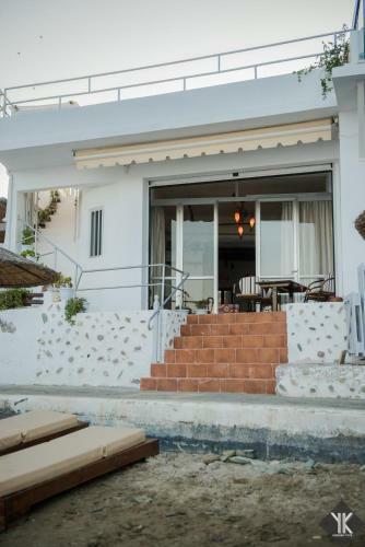 Apartamento Komissa?s Beach House