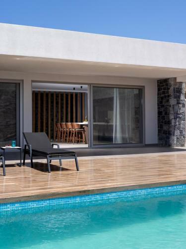 Rock Bay Villas - Luxury Villas In Crete