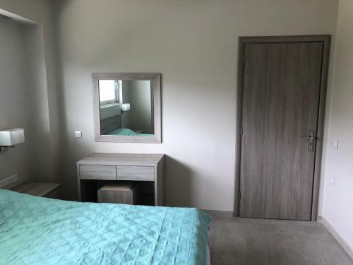 Palm Marie