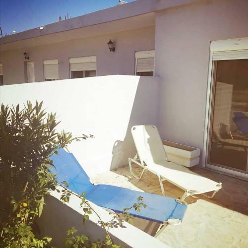 Monaxia Cottage