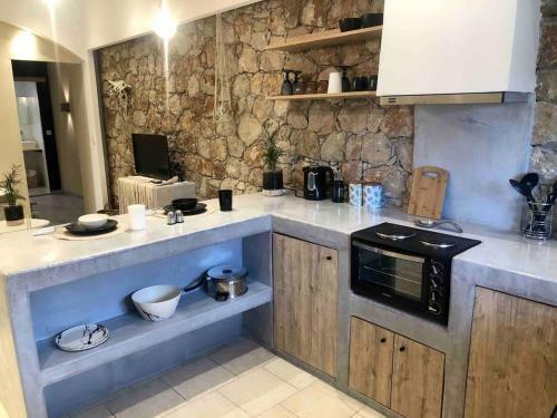 Delos Beach Apartment
