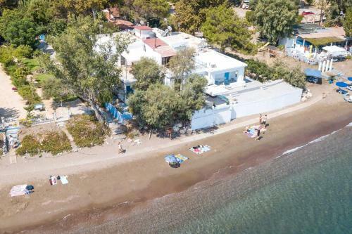 Salty Beach Front House Faliraki